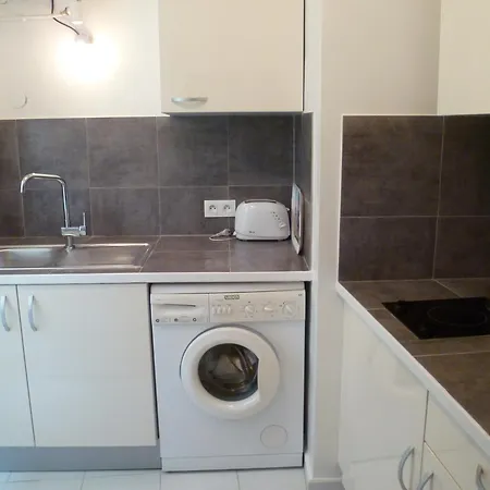 Apartment Karolina - Misericorde
